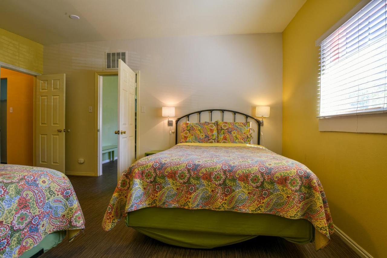 Inn 1 - Downtown 1 Bedroom Unit, Sleeps 6 With Shared Hot Tub Moab Exteriör bild
